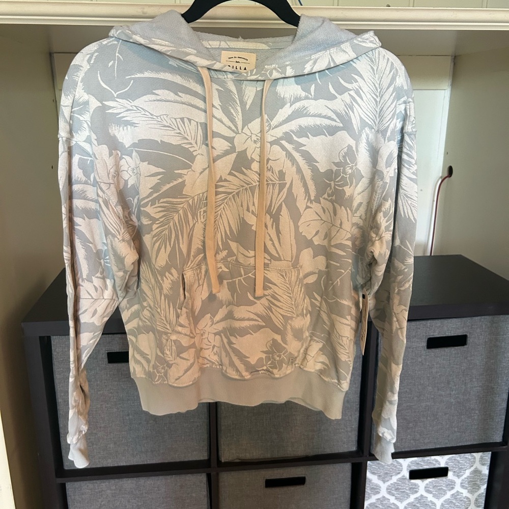 Brand new BILLABONG women’s hoodie